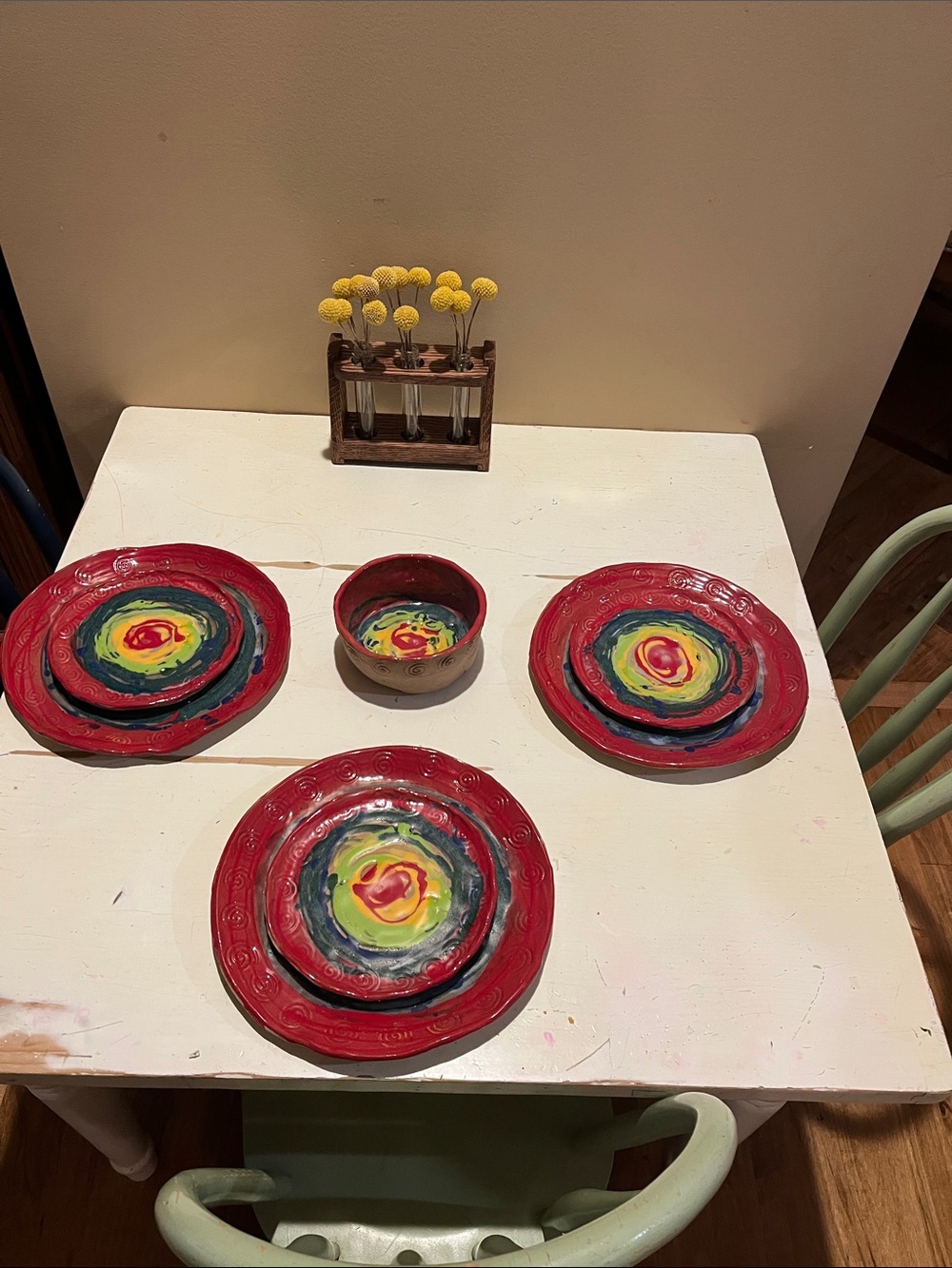 Pottery plate, salad plate or bowl